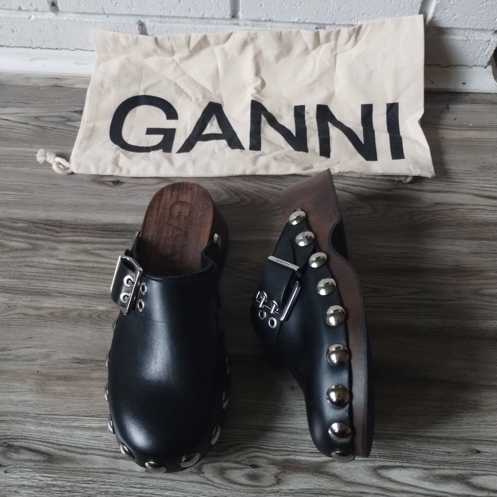 GANNI Retro Studded Clogs Black Leather Women's Size 36 US 6